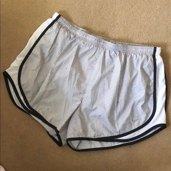 Nike Pants - Nike Dri-fit Tempo Shorts